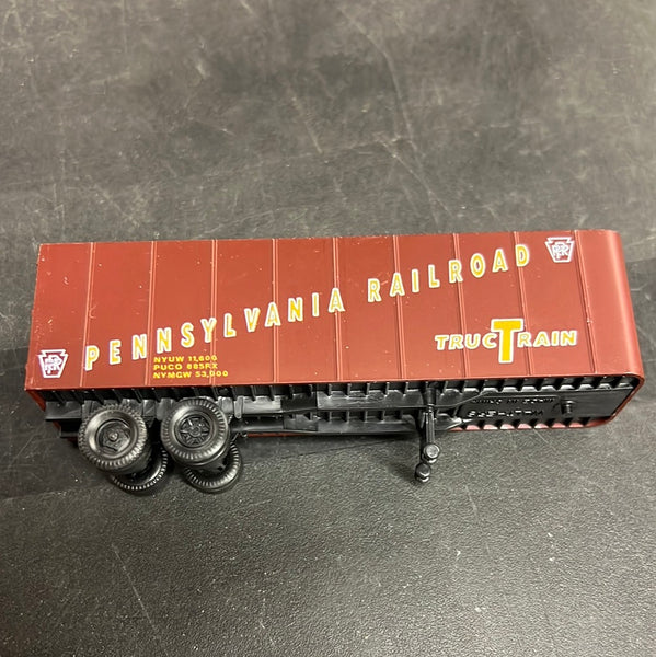 Walthers Piggyback Semi Trailer PRR HO SCALE USED