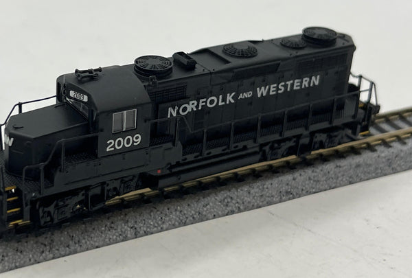 Life-Like 7249 N&W GP20 Locomotive N SCALE Like New
