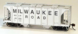 Bowser 60101 MILWAUKEE ROAD 70 ton Covered Hopper Car Assembled HO Scale Used Excellent
