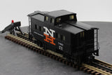 Weaver C682 New Haven NH Northeastern Caboose  3rl O Scale Like New