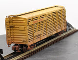 Weaver U4303LD Union Pacific 40ft. Stock car O SCALE WEATHERED AS IS Like New