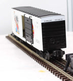 Lionel 6-19245 DISNEY Mickey's World Tour Hi Cube Boxcar O Scale Like New