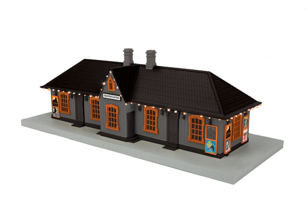 MTH Railking 30-90622 Transylvania Country Passenger Station w/Operating Orange Lights - Transylvania. O SCALE NEW