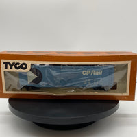 Tyco 3390300 CP Rail Boxcar 50 foot plug door HO SCALE