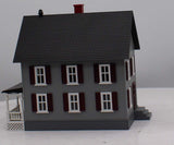 MTH 30-9024 Assembled Row House RailKing gray red shutters O Scale Like New