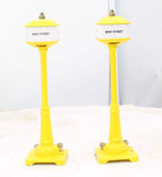 MTH 20-1028 Yellow Street Lamp Accessory (Pair of 2) O Scale Like New