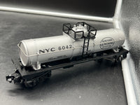 Lionel 6-26189  New York Central NYC single dome tank car 6042 - O SCALE Used Excellent