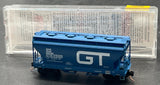 Micro Trains 92010 Scale Grand Trunk 2 bay covered hopper N SCALE Like New