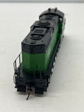 Walthers 931-101 EMD GP9M - Standard DC -- Burlington Northern #1709 (green, white) HO SCALE Like New