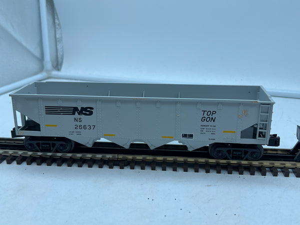 MTH Railking 30-75442 Norfolk Southern RailKing 4-Bay Hopper Car O SCALE Used no coal load
