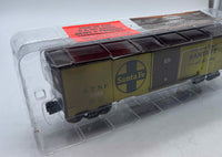 Menards 279-4412 Santa Fe Weathered Boxcar O SCALE Like New