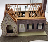 Lionel 6-37941 House Under Construction O SCALE Used Excellent missing figures Damaged Box as is