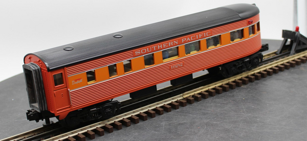 MTH RK-6062 RailKing Southern Pacific Daylight Streamlined Coach Car O-27 O SCALE Like New