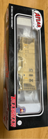 Atlas 20005046 CSX Ps-2 Covered Hopper 226457 HO SCALE Like New