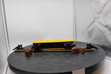 Lionel 3562-50 Postwar ATSF Yellow Operating Barrel Car w 6 barrels O SCALE Like New No Box