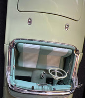 Auto World AMM1045/06 AUTOWORLD FORD USA CAR82577 THUNDERBIRD CABRIOLET 1957 1/18 scale  NEW
