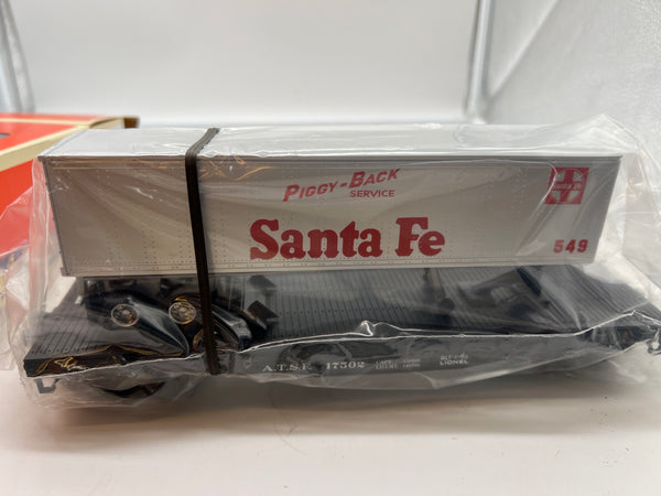 Lionel 6-17502 Santa Fe flat car with trailer O SCALE NEW