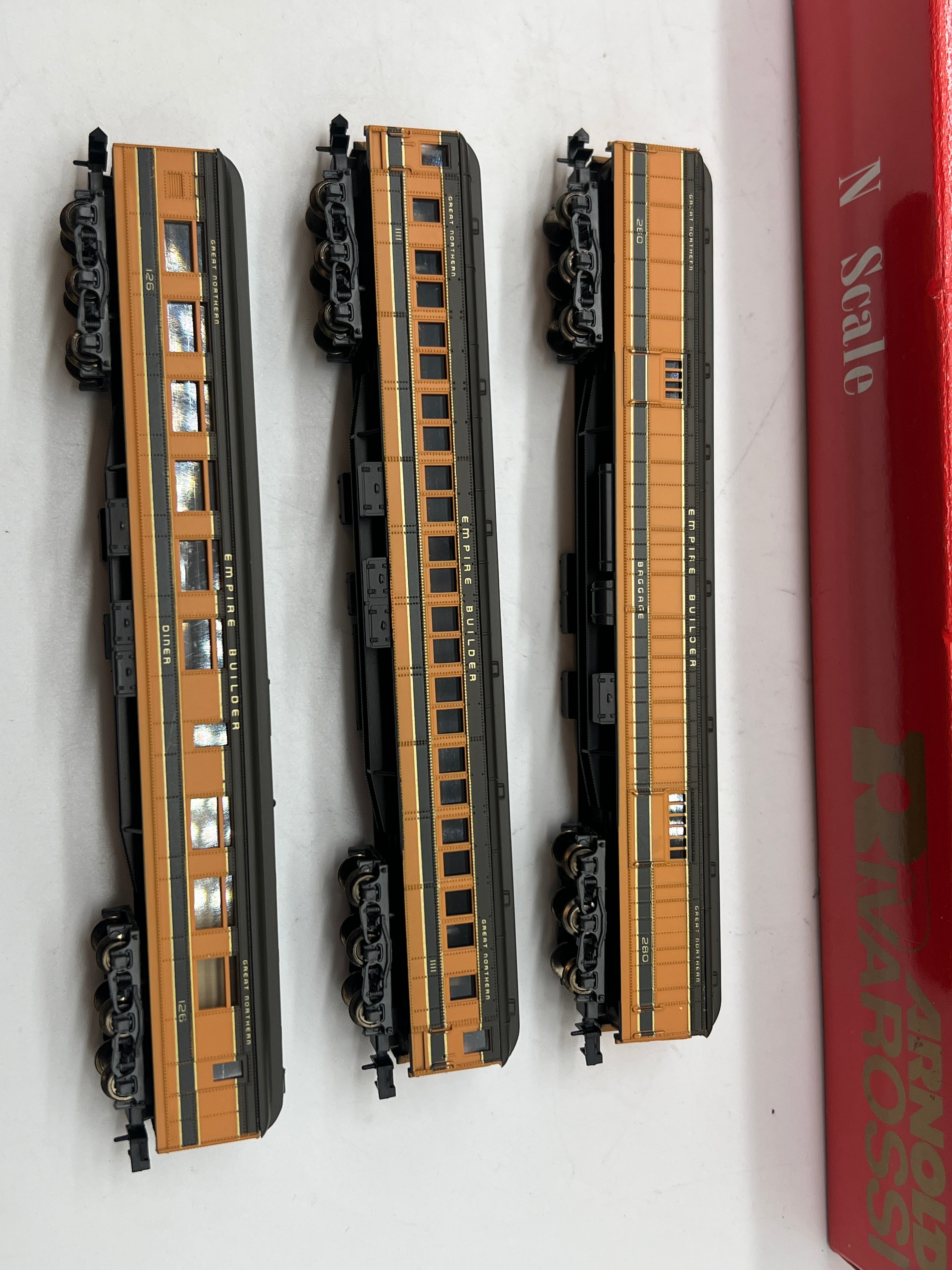 Arnold Rivarossi 0536 Great Northern GN Empire Builder Passenger Car S