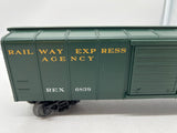 MTH Railking 30-74862 Railway Express Agency Rounded Roof Box Car. O SCALE Like New