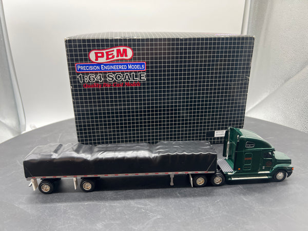 PEM M75706 SHAMROCK Freightliner Semi w/ Flatbed Trailer & Tarped Load 1:64 SCALE NEW