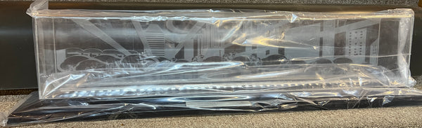 Lionel 6-34183 Century Club MLR Display Case w City scene NYC Hudson O SCALE NEW