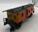 Lionel 6-16565 Milwaukee Road Bay window caboose orange O SCALE Used Excellent