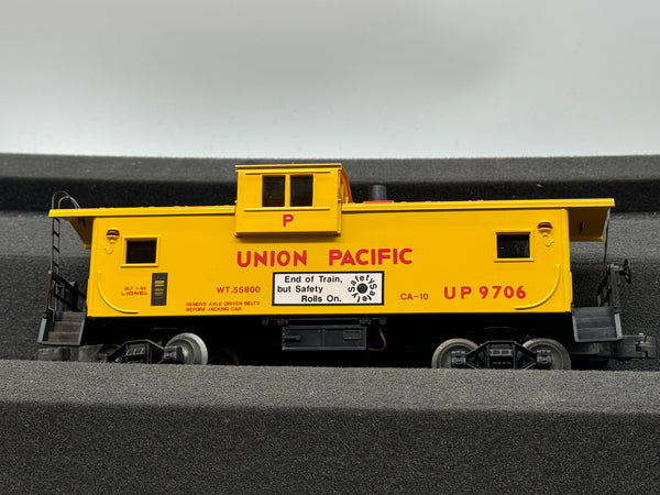 Lionel 6-19706 Union Pacific UP caboose with smoke O SCALE NEW