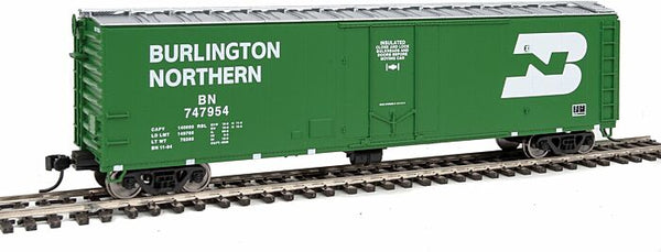 Walthers Mainline 910-2832 Burlington Northern BN 50' PC&F Insulated Boxcar - #747954 HO Scale NEW