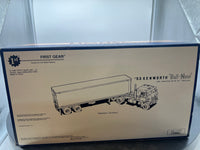 First Gear Lionel 325500 "Bull-nose" 53' Kenworth tractor with 35' trailer O SCALE NEW