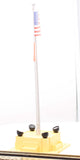 Lionel 684307 Illuminated Flagpole with flag O Scale Like New