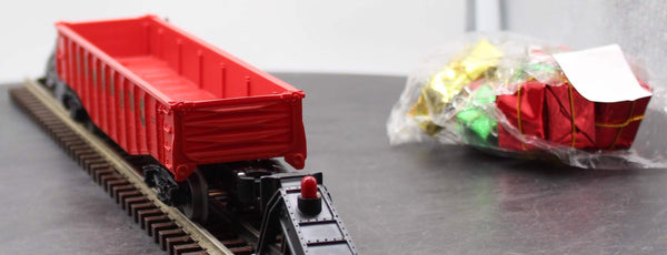 Lionel Christmas 6-36032 Gondola O SCALE Used
