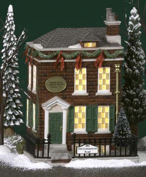 Department 56 56.58710 Dickens' Birthplace Dickens Village Series Special Edition