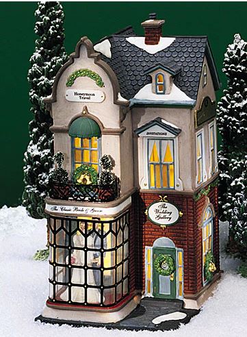 Department 56  56.58943 The Wedding Gallery Christmas in the City Series