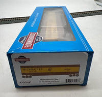 Athearn rnd79107 Milwaukee Road  Ohio 50' smooth side boxcar  HO SCALE Like New