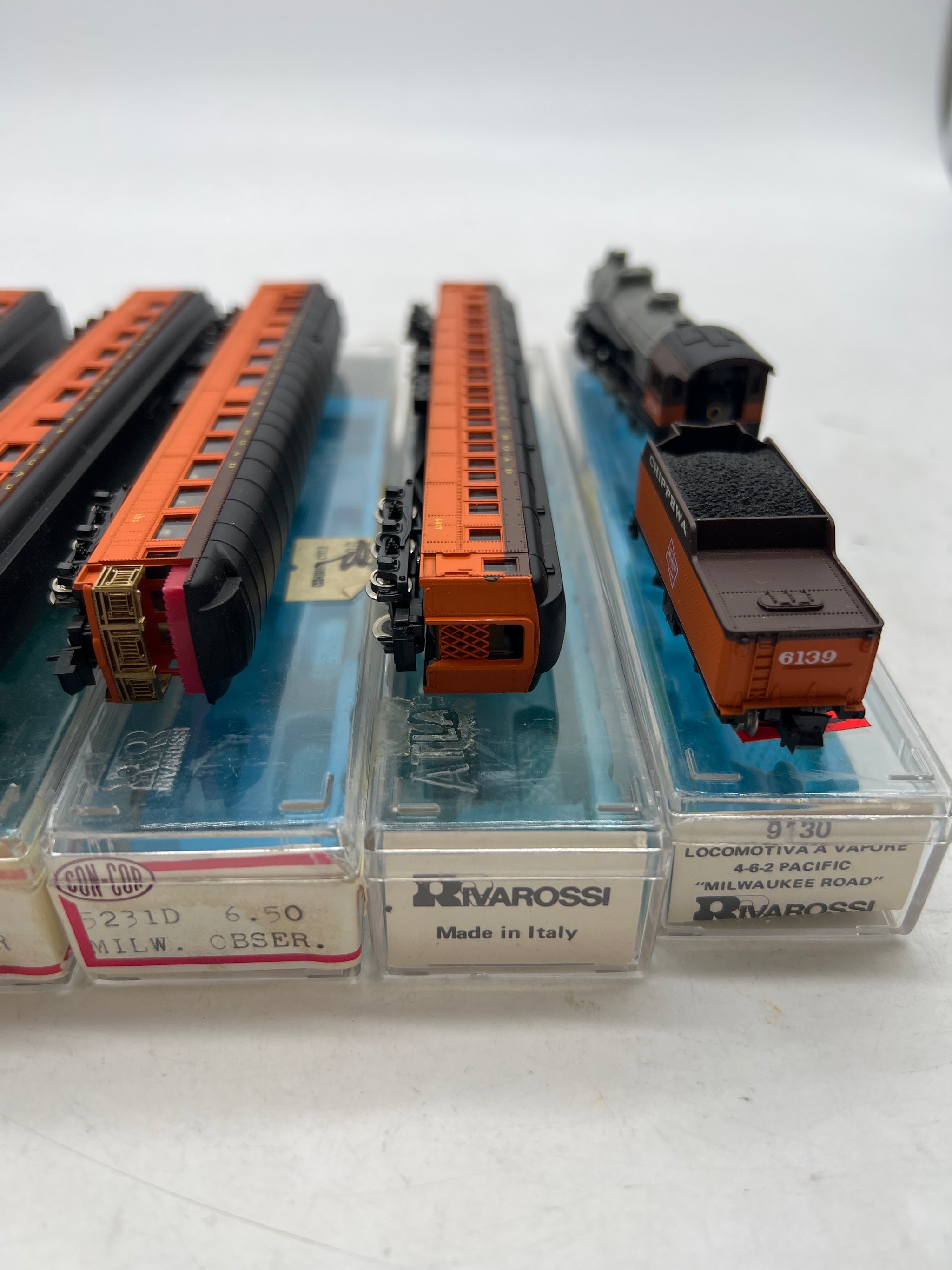 RIVAROSSI 1829 バルチモア&オハイオ鉄道 EMD E-8 ディーゼル機関車 HO