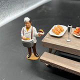 G Scale Accessory Pack 2: Picnic with Figures