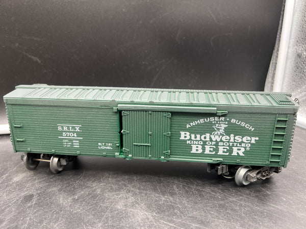 Lionel 6-5704 Budweiser  reefer 1981-82 O SCALE Used Excellent Damaged Box as is