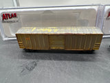 Atlas Set of 2 Boxcars Weathered as is N SCALE Used Excellent