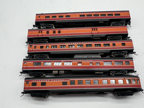 Con-Cor Southern Pacific SP Daylight Passenger Car Set (5 cars) w/ Upgraded Couplers N SCALE Used Excellent No Box