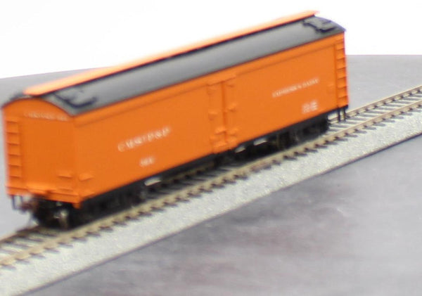Athearn 50' Express Reefer Milwaukee Road 364 92577 O SCALE Like New