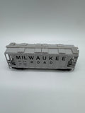 Bowser 60100 MILWAUKEE ROAD 70 TON COVERED HOPPER HO SCALE NEW