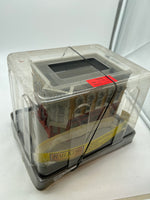 MTH Railking 30-90388 Frisky Business Pet Shop Corner Building w/Blinking Sign O SCALE Like New Damaged Box