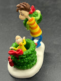 Dept 56 #4032212 The Grinch "Who is in the wreath" Rare limited Like New