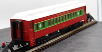 MTH Rugged Rails 33-6247 Christmas O-27 Madison Coach Car - Christmas O SCALE Like New