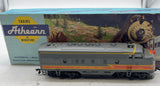 Athearn 2376 F7A nonpowered Milwaukee Road locomotive (DUMMY) HO SCALE Like New