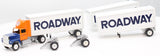 Winross 716 381 5638 Roadway Tractor w/triple trailers 1/64 SCALE Like New