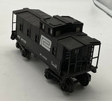 Lionel 6-9172 Scale O SCALE Penn Central Lighted Caboose Used Excellent