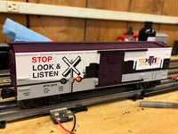 MTH Railking 30-74820 MTHRRC RailKing Box Car w/Blinking LEDs O SCALE Like New Damaged Box
