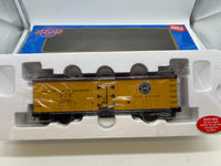 Atlas 6708-9 Pacific Fruit Express (SP) reefer 3rl  O scale NEW