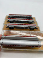 Minitrix Set of 5 Santa Fe ATSF Passenger cars silver/ red N SCALE Used Excellent Damaged Box